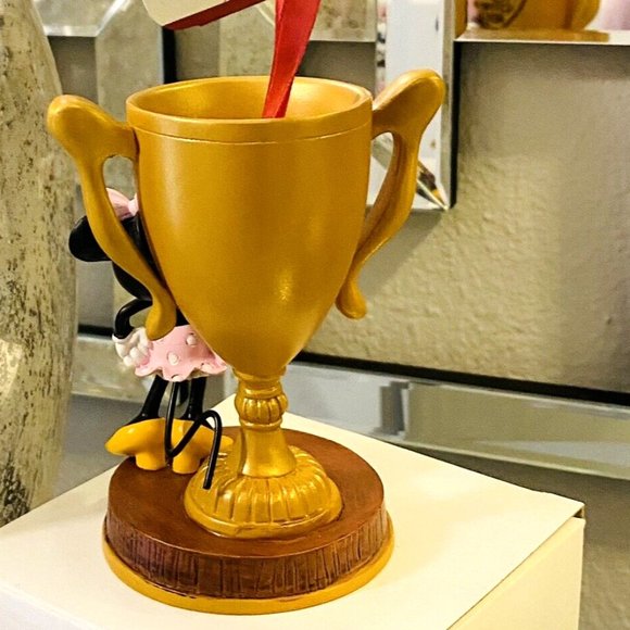 Disney MINNIE MOUSE Trophy Best Disney Mom Christmas Ornament Sketchbook NWT - Picture 4 of 8